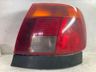 AUDI A4 B5 Jobb Hátsó Lámpa