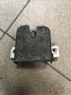 Volkswagen Polo IV N * csomagtér zár 6q6827505b