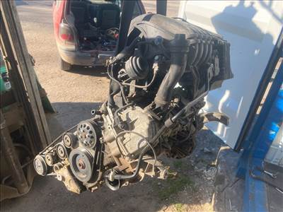 MERCEDES-BENZ A-CLASS (W169) A170 Motor (Fűzött blokk hengerfejjel)  M266.940