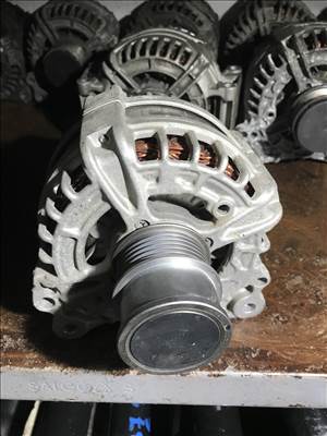 Volkswagen Passat B8 1,5 TSI * generátor 05e903026b