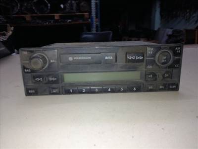 Volkswagen Bora Rádió / CD *107057* 8157640204360 6x0035152c