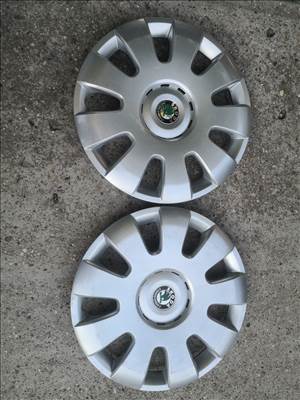 Skoda 15-ös gyári dísztárcsa 2db