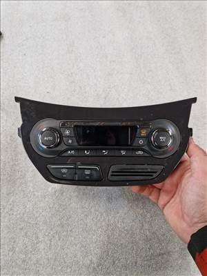 FORD KUGA II klímapanel DV4T18C612AC