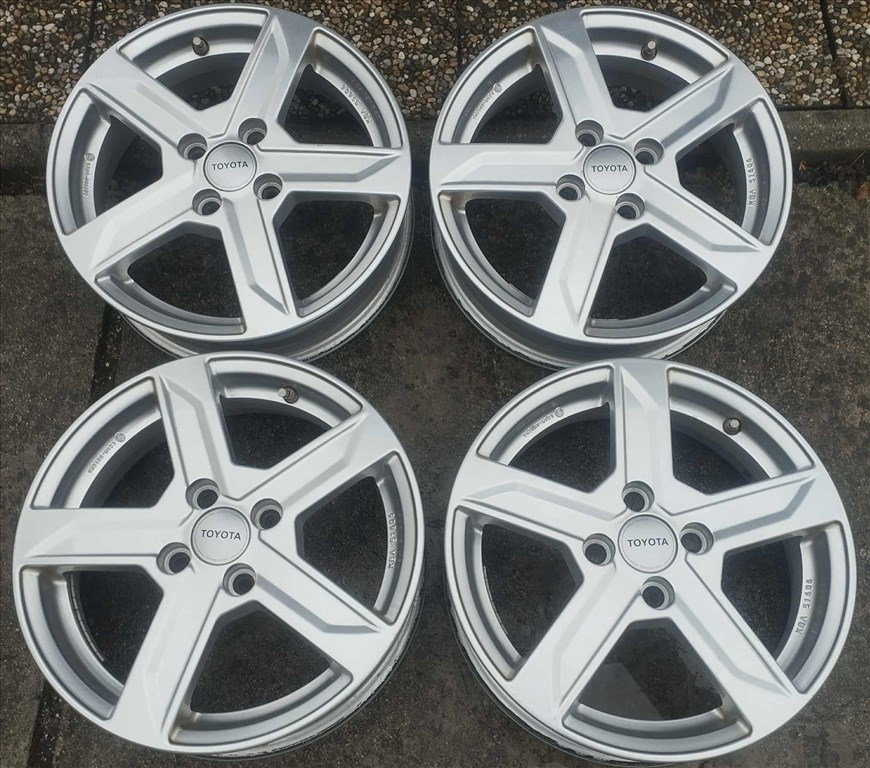 4x100 15 Toyota alufelni r15 " Yaris Aygo Hyundai Kia Suzuki 2. kép