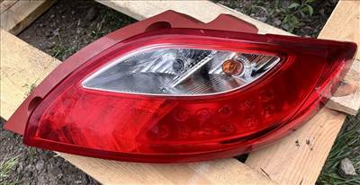 Mazda 2 (DE) jobb hátsó lámpa d65151150 D651-51150