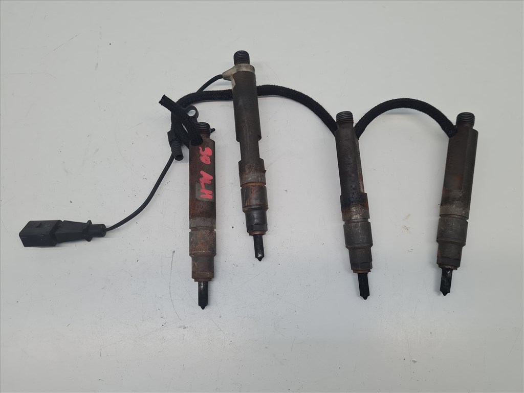 Volkswagen Golf IV, Volkswagen Bora 1.9 TDI ALH porlasztó sor (27311) 028130202p 1. kép