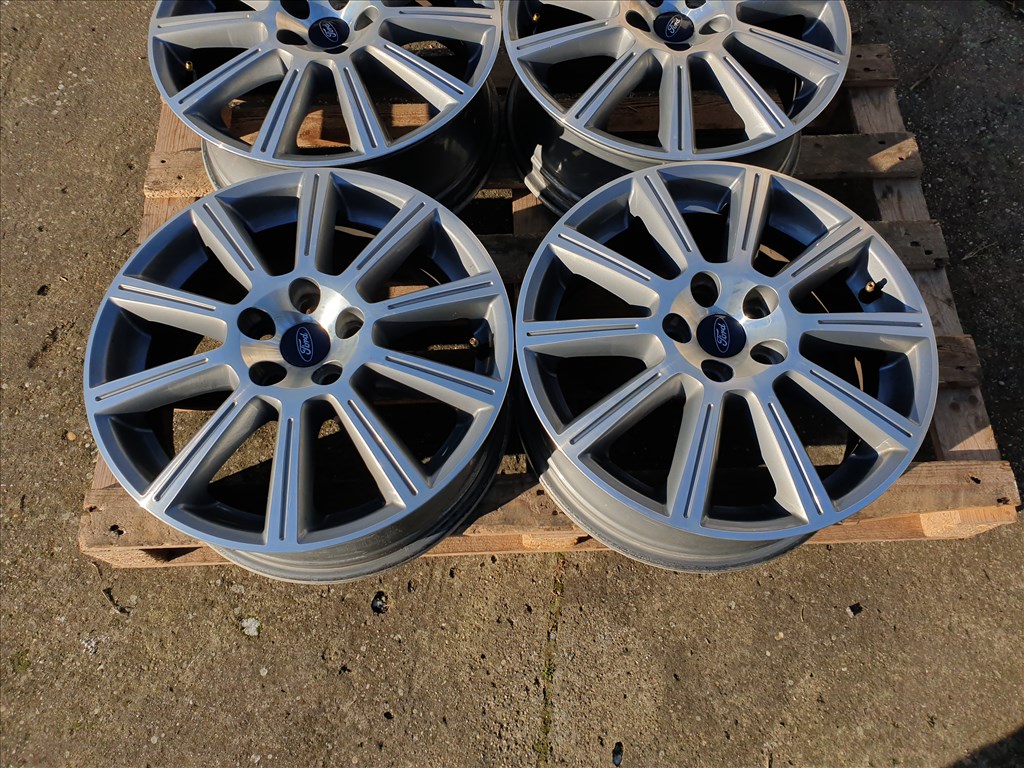 17" 5x108 Ford S-Max 2. kép