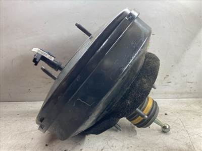 PEUGEOT 208 Fékrásegítő