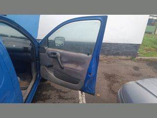OPEL COMBO (71) Jobb első Ajtózár