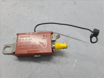 RENAULT ESPACE IV (JK0/1_) 2.0 dCi (JK01/ JK02/ JK1J/ JK1K) Antenna Erősítő #43299# 8200061683