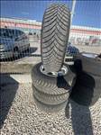  Hyundai IX 35 16" újszerű (gyári alufelni) 215/70 R16 újszerű Hankook téli gumi 