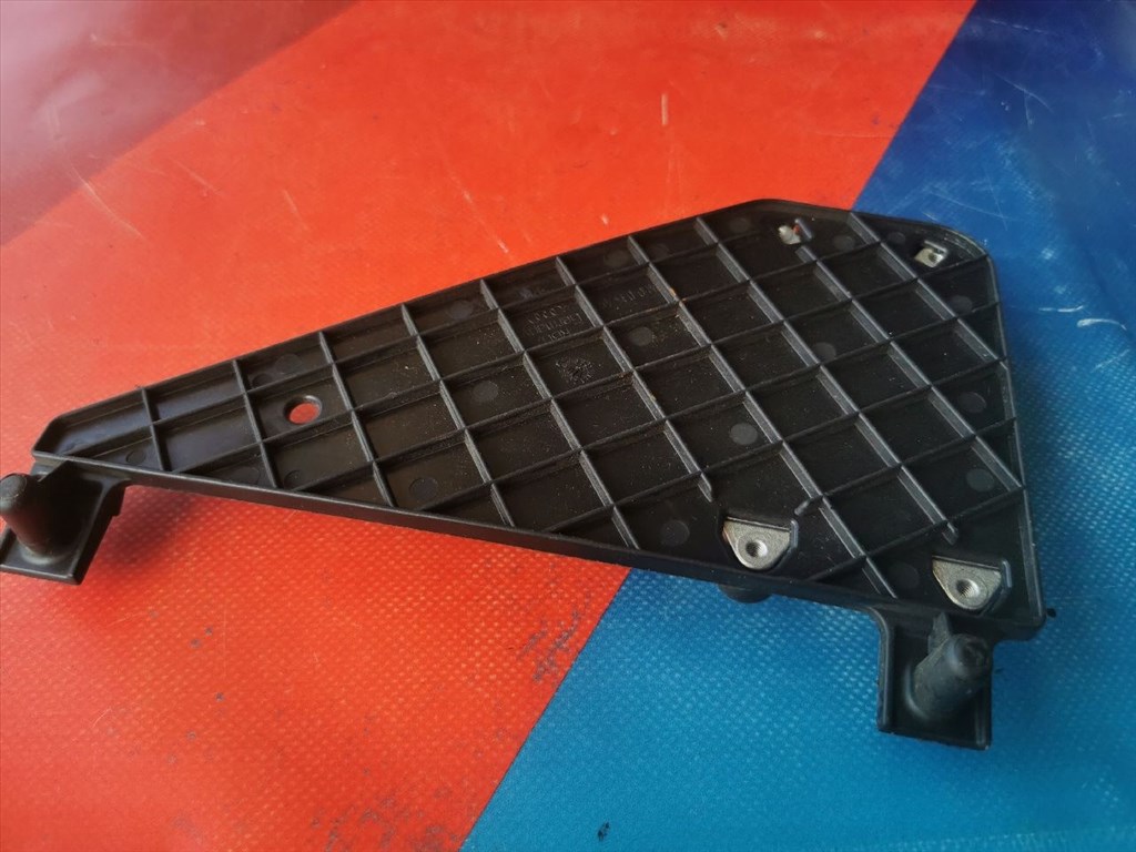 Audi A6 (C6 - 4F) C6 - 4F AUDI A6 C6 Antenna Erősítő  8e0035456c 4. kép