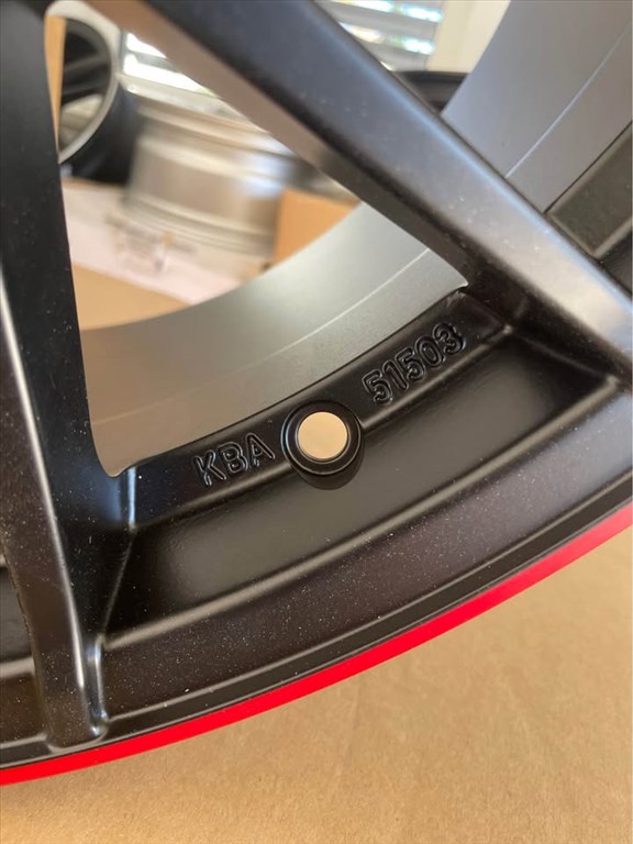  Mam/Mercedes Gt gyári alufelni 19” 4. kép