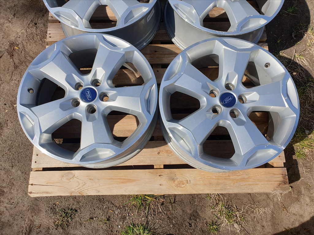 18" 5x108 Ford Kuga 2. kép
