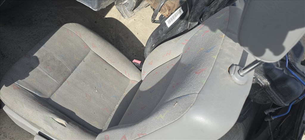 Volkswagen Transporter T5 2.5tdi automata bontott alkatrészei BNZ 1. kép