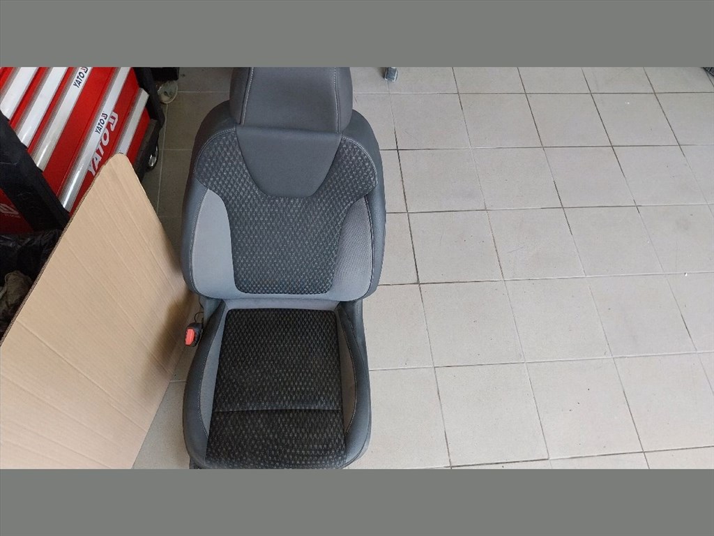 Opel Crossland X Bal első Ülés 7751 ,  1. kép