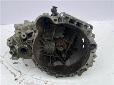 HYUNDAI ELANTRA Váltó (Mechanikus)