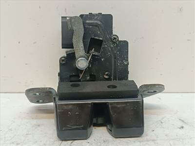 KIA CEED Csomagtérajtó Zárszerkezet