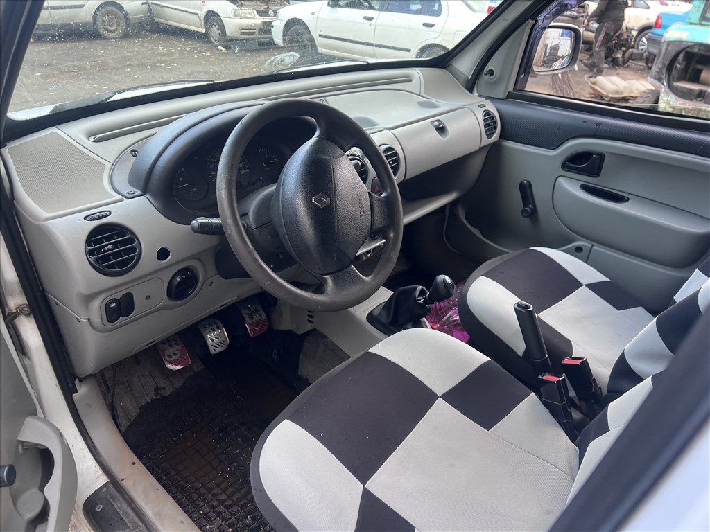 Renault Kangoo I 1.9DCI bontott alkatrészei 3. kép