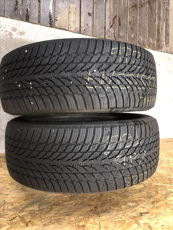 225/55/17 téli gumi Nokian 7mm profil 225 55 17 2. kép