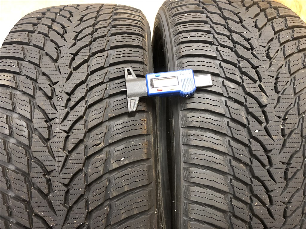 225/55/17 téli gumi Nokian 7mm profil 225 55 17 8. kép