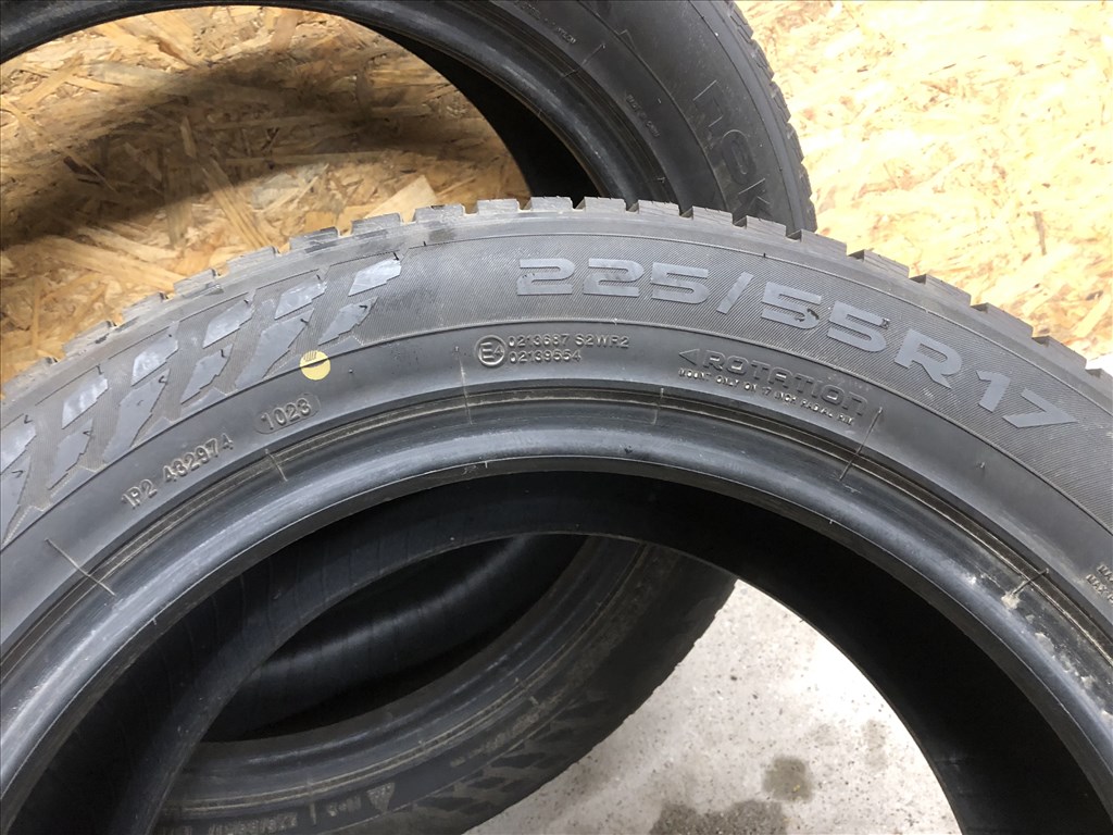 225/55/17 téli gumi Nokian 7mm profil 225 55 17 9. kép
