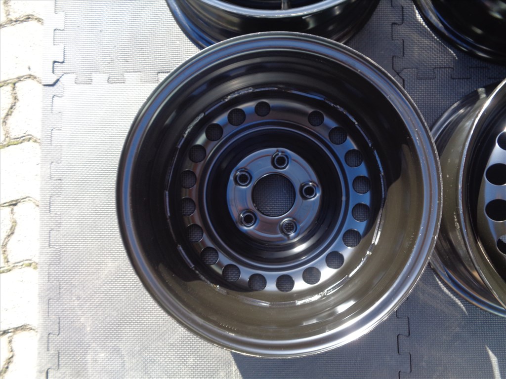 Új lemezfelni Hyundai 15-ös, 5×114.3-as osztóval eladó. 5. kép