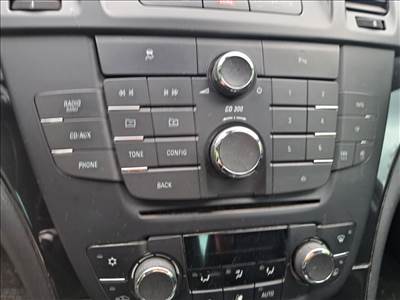 Opel Insignia A Sports Tourer 2.0 CDTI rádió cd rádió 