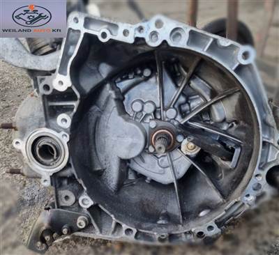 Opel Crossland Citroën C4 Cactus Peugeot 2008 208 Sebességváltó Manuális Váltó 20V246