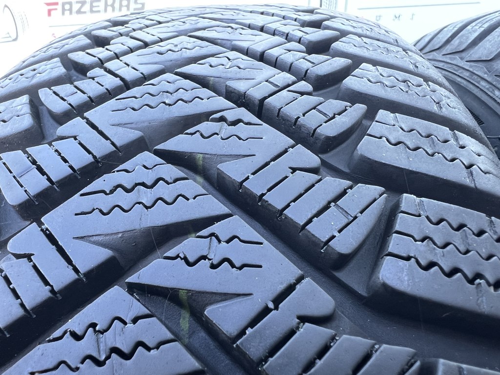 175/65 R15 Laufenn I’Fit téli gumi 6,5mm 4. kép
