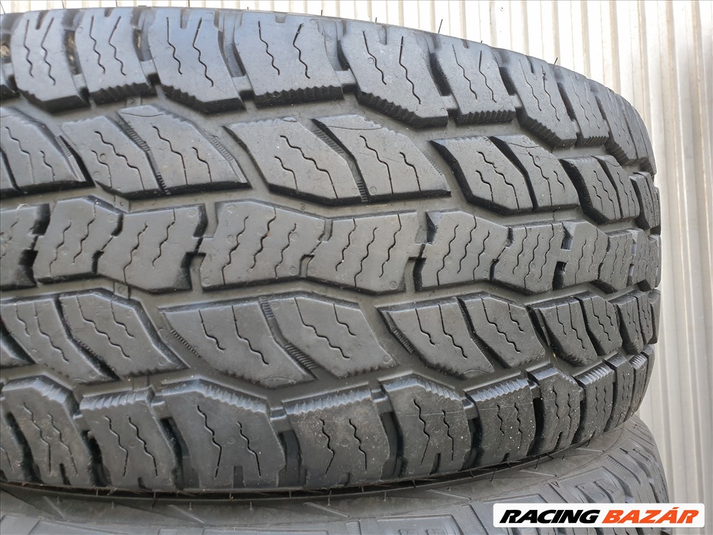  265/65 17 Cooper Discoverer A/T 3 3. kép