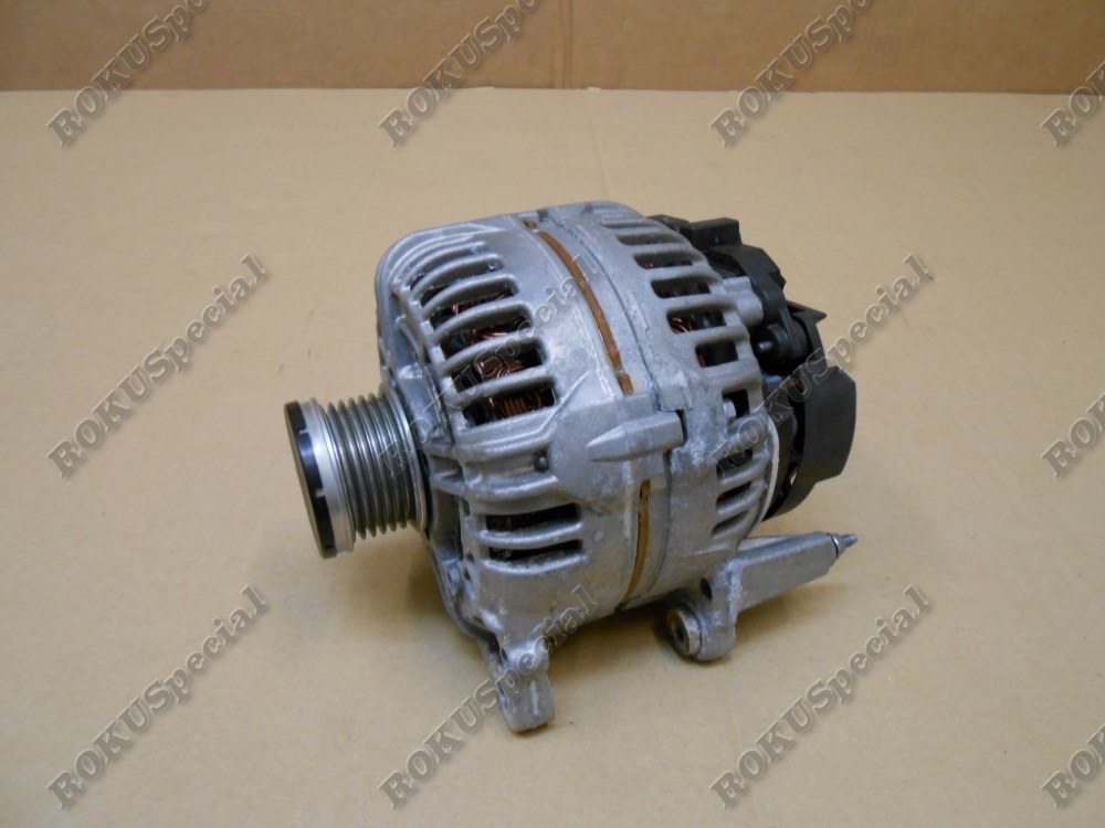 VW Passat B6,3C, B7 2008-2014-ig Generátor 140A BOSCH 03C903023A 0124525093 1. kép