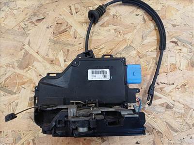 Skoda Octavia II (2006-2013) Jobb Első Ajtó Központizár 