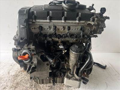 VW PASSAT B6 Motor (Fűzött blokk hengerfejjel)