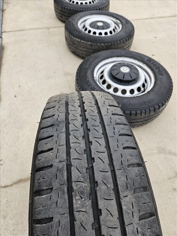  205/75 16" használt Kleber nyári gumi 1. kép