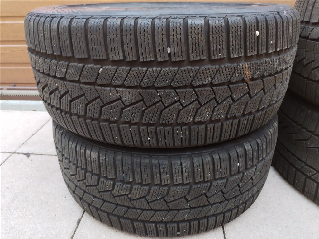 295 35 21 , 265 40 21 contlnental 2széles téli gumi garnitura 7 mm 6. kép