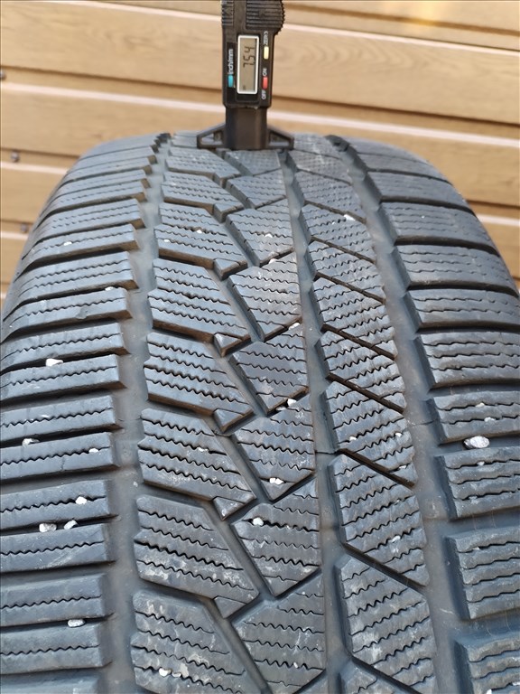 295 35 21 , 265 40 21 contlnental 2széles téli gumi garnitura 7 mm 10. kép