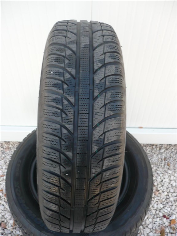  Suzuki Ignis lemezfelni téligumival 4. kép