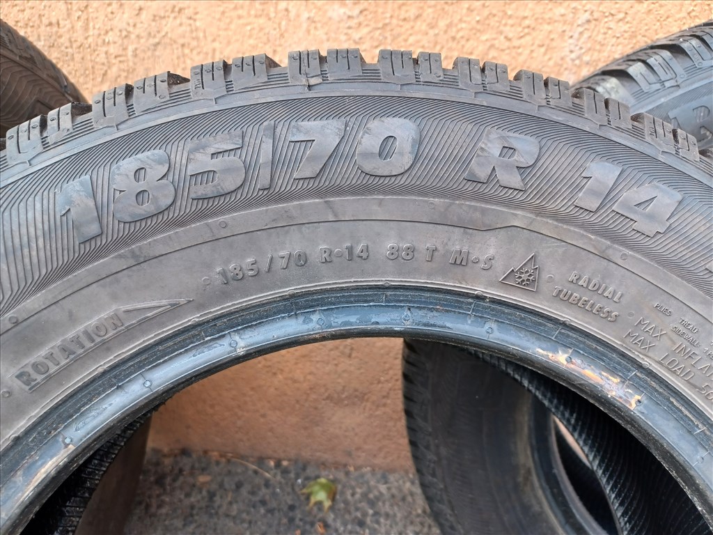  185/7014" újszerű Semperit téli gumi gumi 3. kép