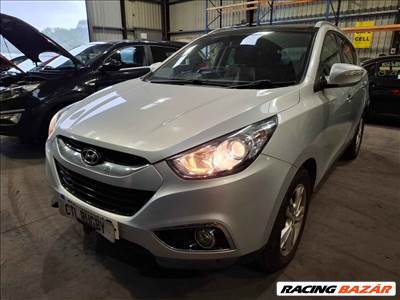 Hyundai ix35 bontott alkatrészei