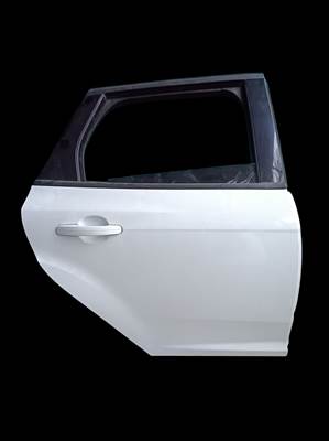 Ford Focus Mk3 jobb hátsó ajtó kombi fehér 