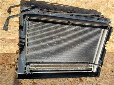 BMW E60/E61 (2003 2009)  2.5 Benzines Vízhűtő Ventilátorral 