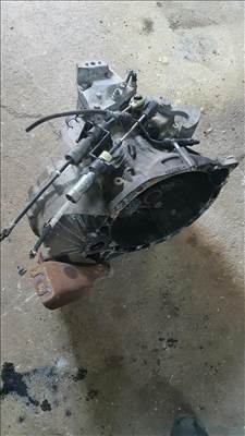 2012 Volvo V70 váltó        23.02