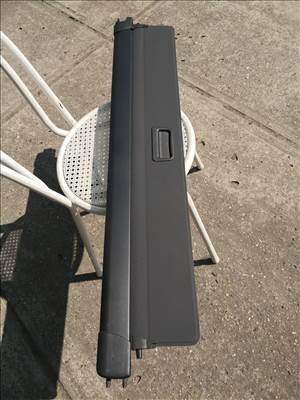 Land Rover L560 csomagtér roló 2018 - 21-ig