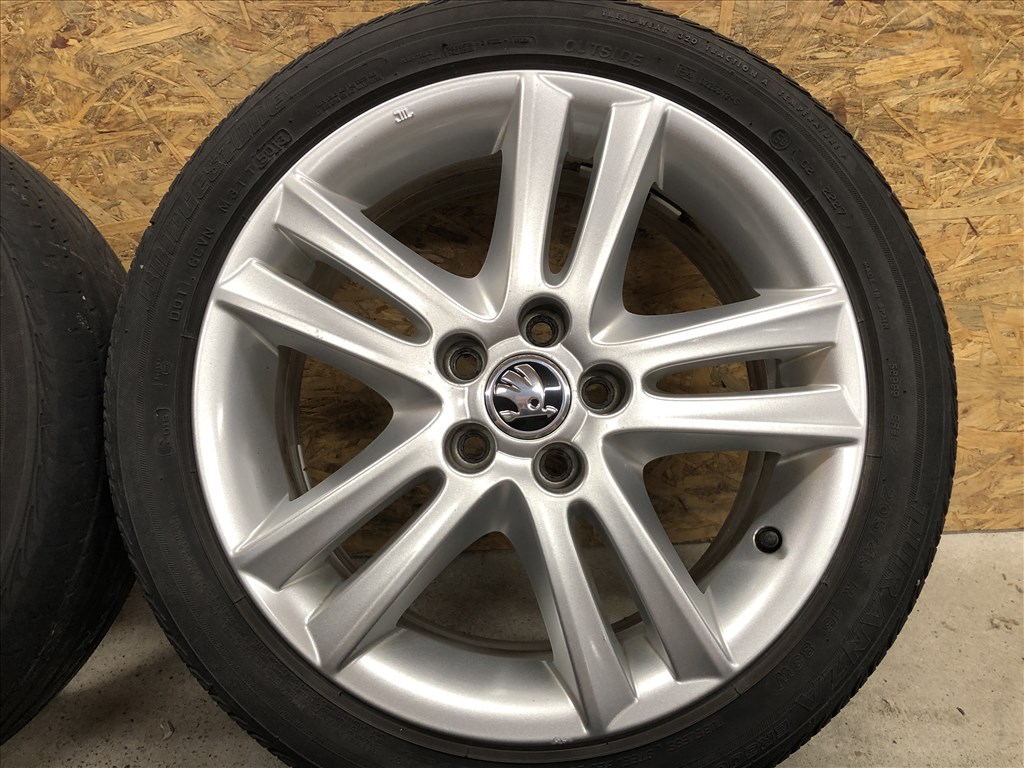 16 col gyári Skoda Fabia 5x100 alufelni16 colos 5. kép