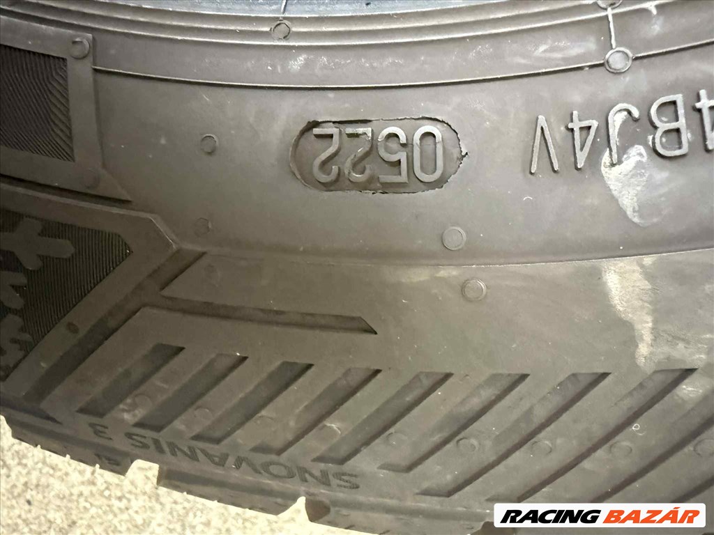  205/6516" újszerű Barum téli gumi gumi 1. kép