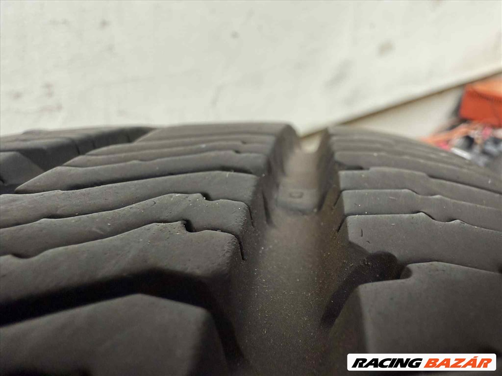  205/6516" újszerű Barum téli gumi gumi 3. kép
