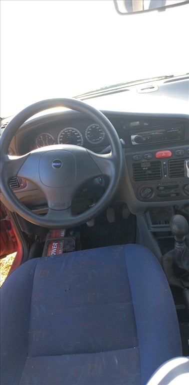 Fiat Palio Weekend bontott alkatrészei 10. kép