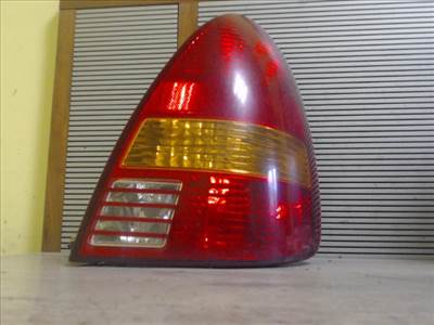 DAEWOO NUBIRA 99-03 Jobb hátsó lámpa