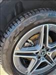  235/5019" újszerű Pirelli nyári gumi gumi